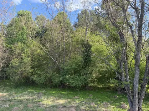 7870 Nc 42 Holly Springs NC 27540