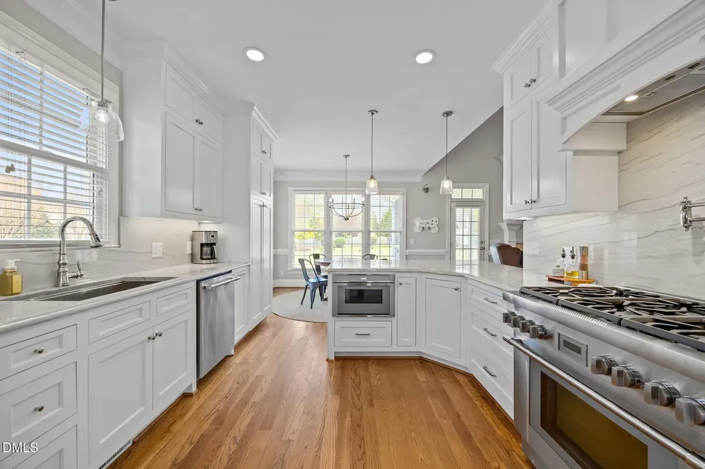 2428 Stewart Street Fuquay Varina NC 27526