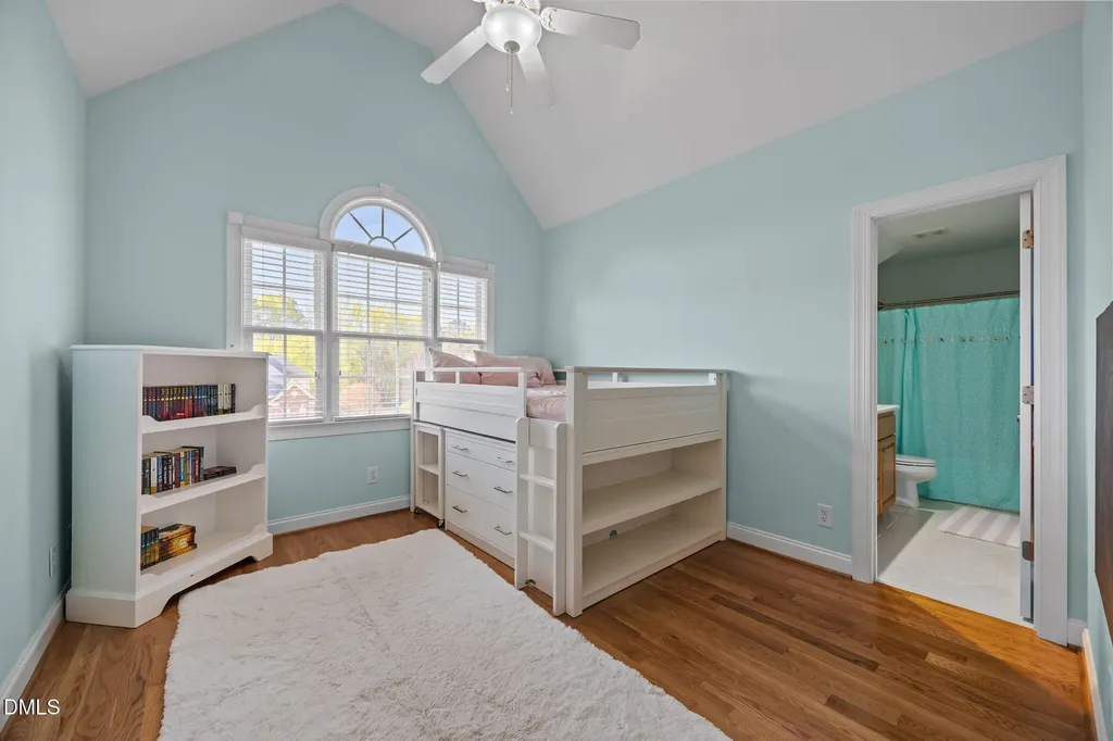 2428 Stewart Street Fuquay Varina NC 27526