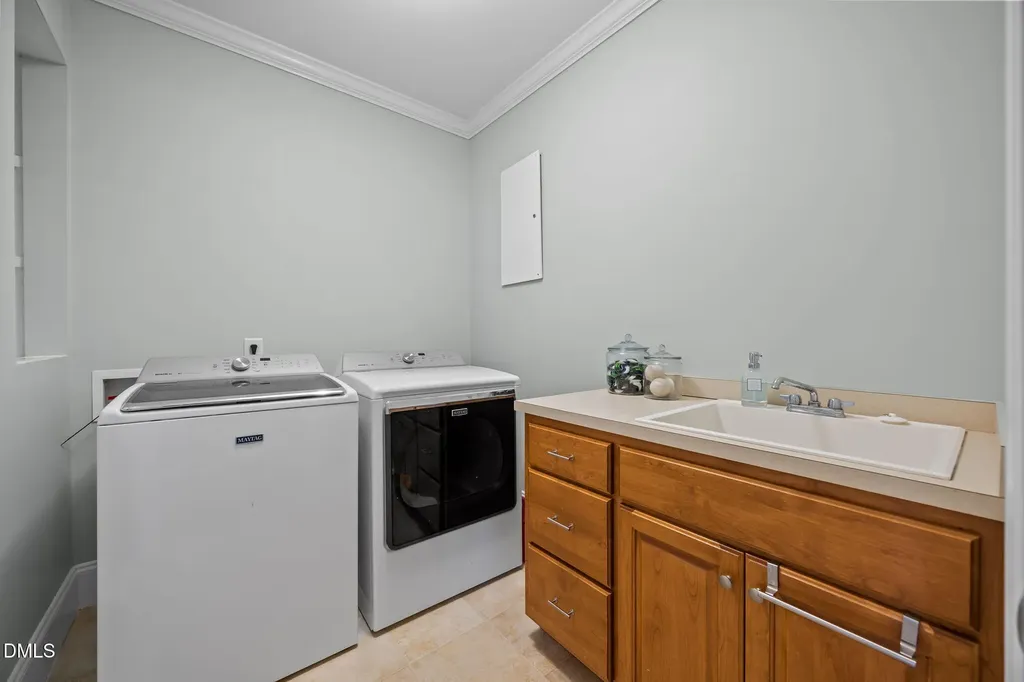 2428 Stewart Street Fuquay Varina NC 27526