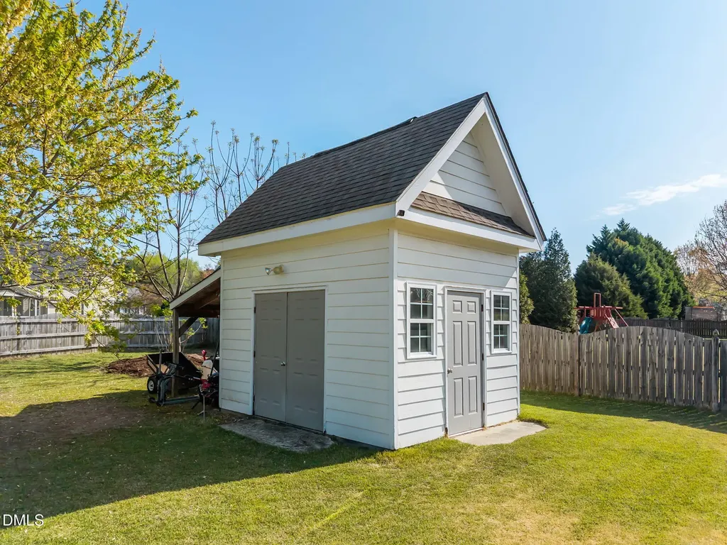 2428 Stewart Street Fuquay Varina NC 27526