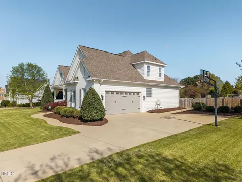 2428 Stewart Street Fuquay Varina NC 27526