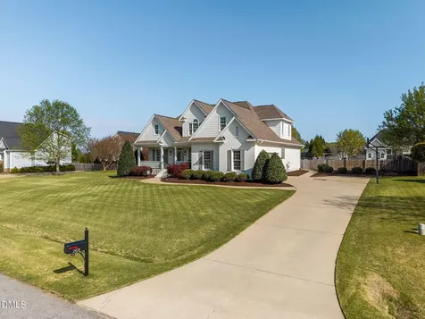 2428 Stewart Street Fuquay Varina NC 27526