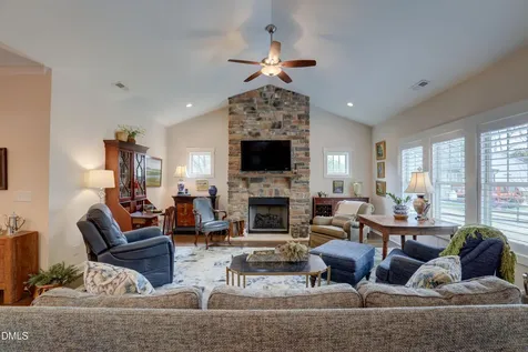 15 Old Eason Road Zebulon NC 27597