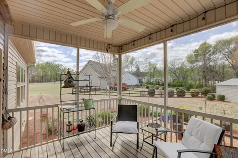 15 Old Eason Road Zebulon NC 27597