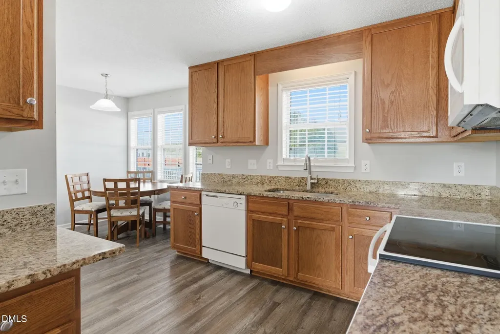 139 Woodglen Drive Clayton NC 27527