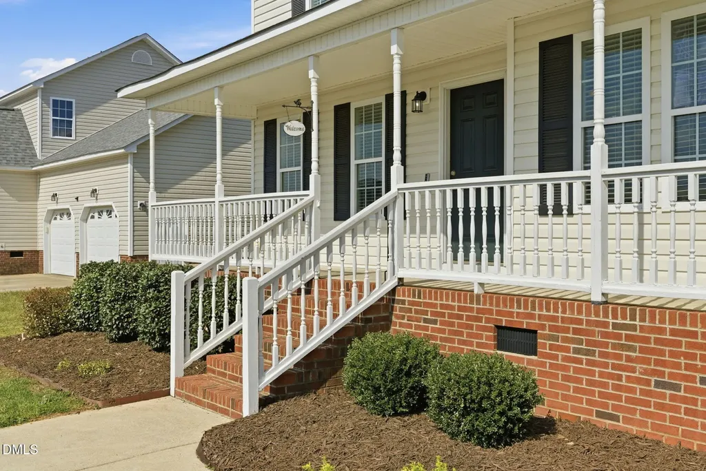 139 Woodglen Drive Clayton NC 27527