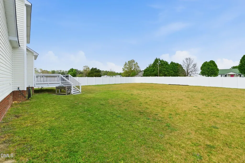 139 Woodglen Drive Clayton NC 27527
