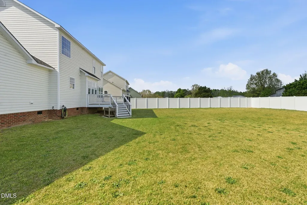 139 Woodglen Drive Clayton NC 27527