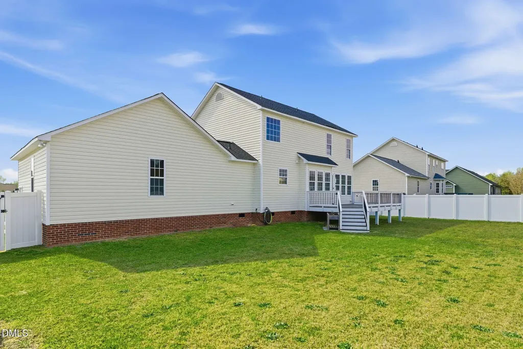 139 Woodglen Drive Clayton NC 27527