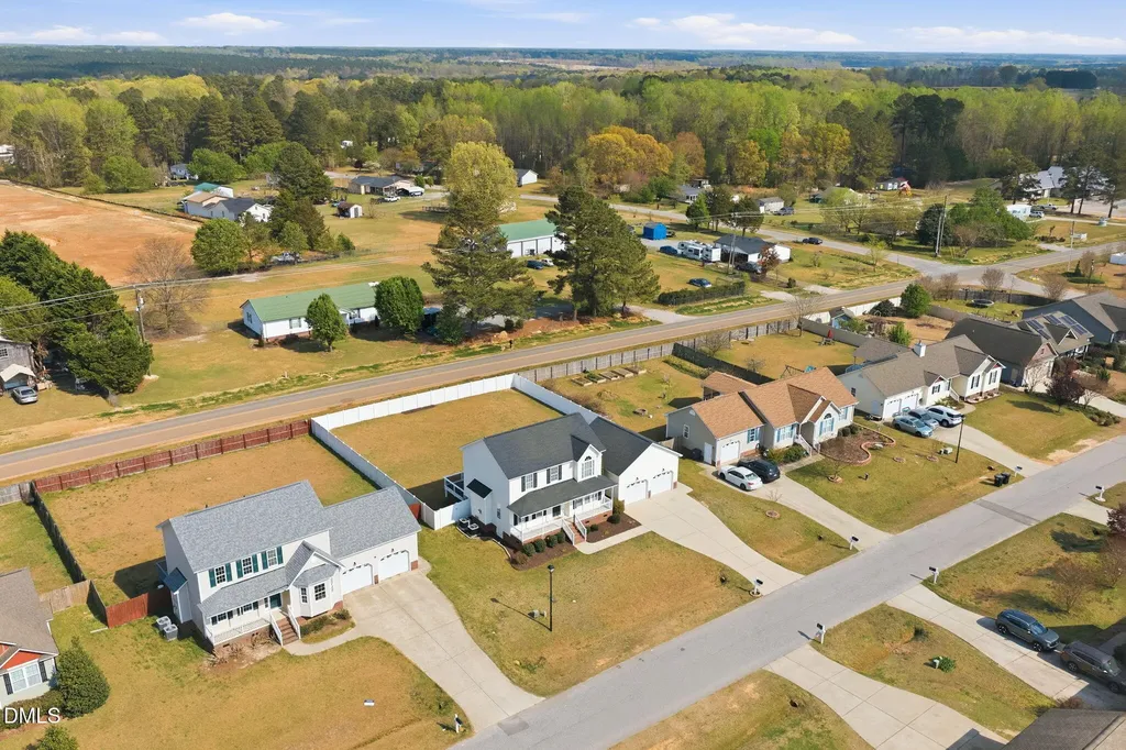 139 Woodglen Drive Clayton NC 27527