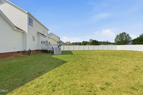 139 Woodglen Drive Clayton NC 27527