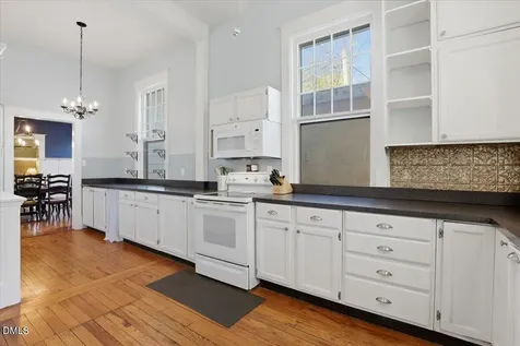 129 E Railroad Street La Grange NC 28551