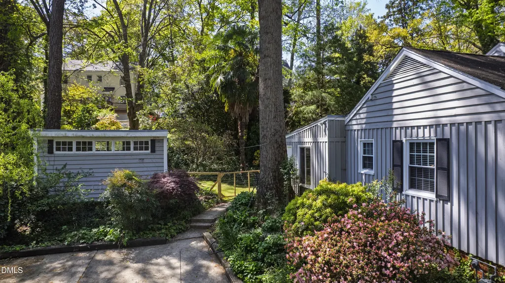 2667 Davis Street Raleigh NC 27608