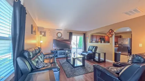 107 Norwood Court N Mebane NC 27302