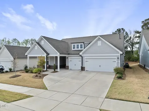 1516 Gatekeeper Lane Fuquay Varina NC 27526