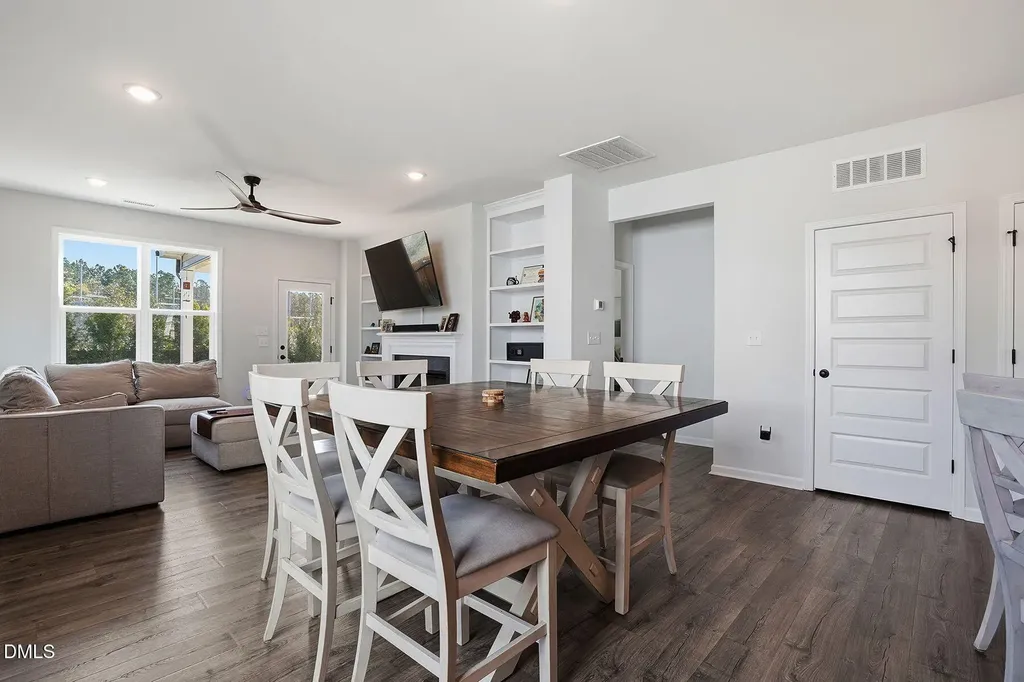 263 Maidenhair Place Clayton NC 27520