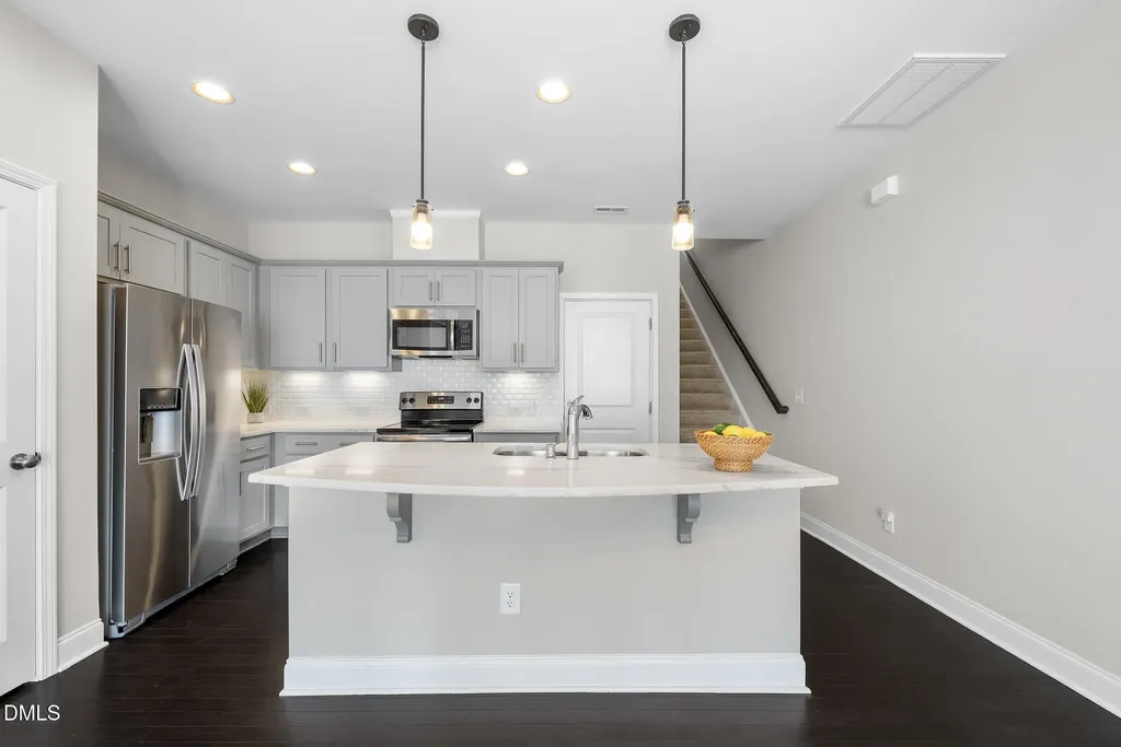 182 Manordale Drive Chapel Hill NC 27517