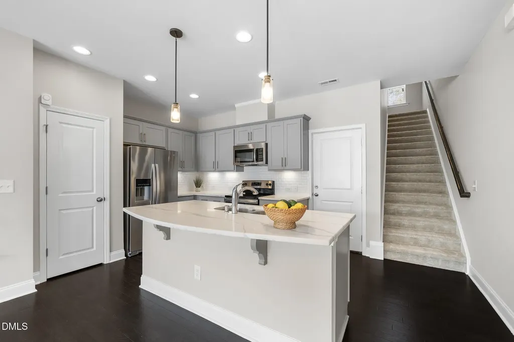 182 Manordale Drive Chapel Hill NC 27517