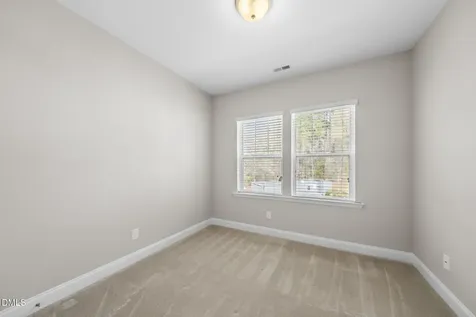 182 Manordale Drive Chapel Hill NC 27517