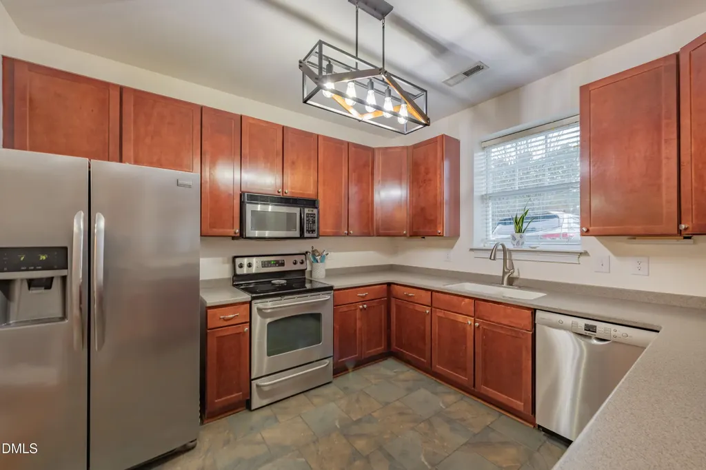 3811 Lunceston Way Raleigh NC 27613
