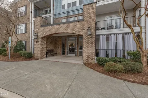 3811 Lunceston Way Raleigh NC 27613
