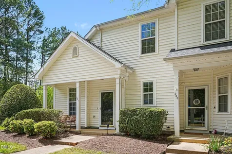 201 Commons Drive Holly Springs NC 27540