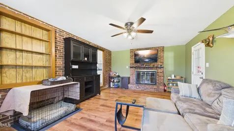 1506 Cadiz Street Burlington NC 27217