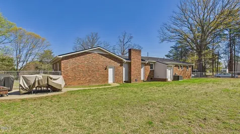 1506 Cadiz Street Burlington NC 27217