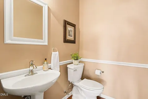 112 Del Rio Drive Cary NC 27519
