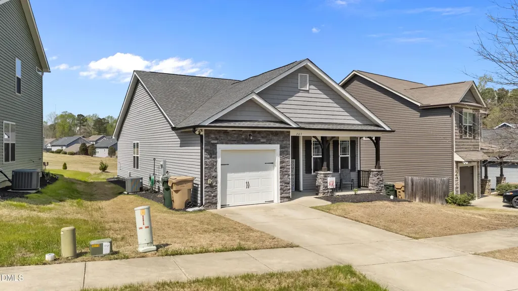 207 Balboa Pw Parkway Clayton NC 27520