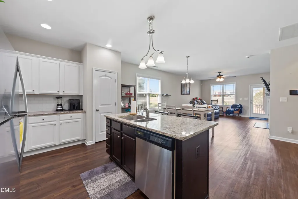 207 Balboa Pw Parkway Clayton NC 27520