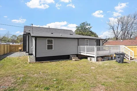 623 Raleigh Road Oxford NC 27565