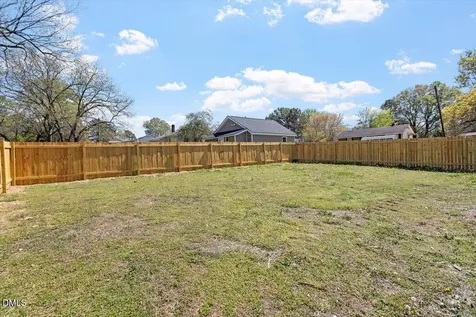 623 Raleigh Road Oxford NC 27565