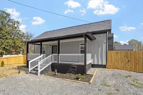 623 Raleigh Road Oxford NC 27565