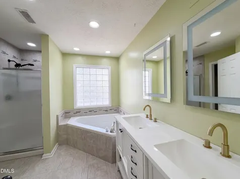 392 Bubble Creek Court Fayetteville NC 28311
