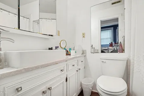 1902 Bethesda Avenue Durham NC 27703