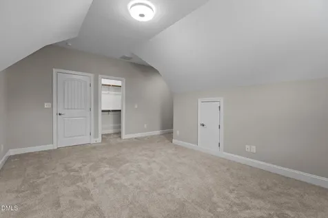 2923 Logan Valley Path Apex NC 27502