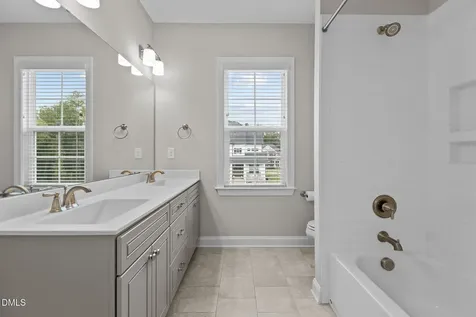 2923 Logan Valley Path Apex NC 27502