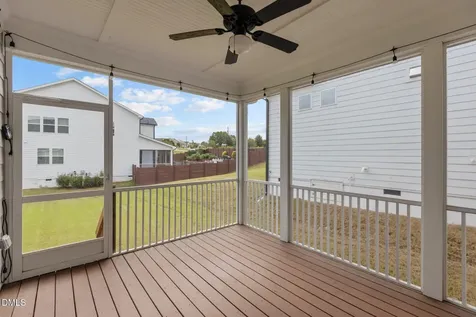 2923 Logan Valley Path Apex NC 27502