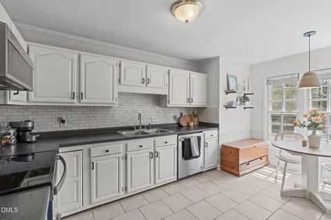105 Greenmont Lane Cary NC 27511