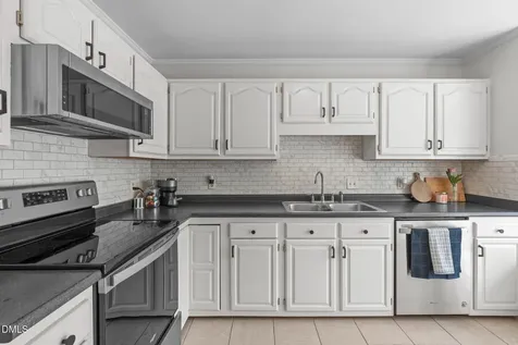 105 Greenmont Lane Cary NC 27511