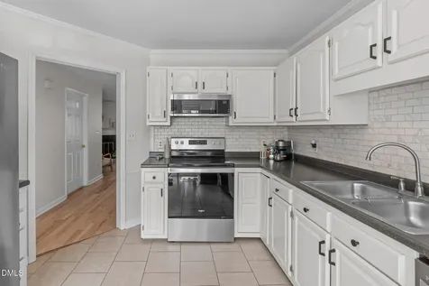 105 Greenmont Lane Cary NC 27511