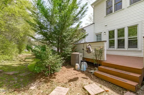 105 Greenmont Lane Cary NC 27511