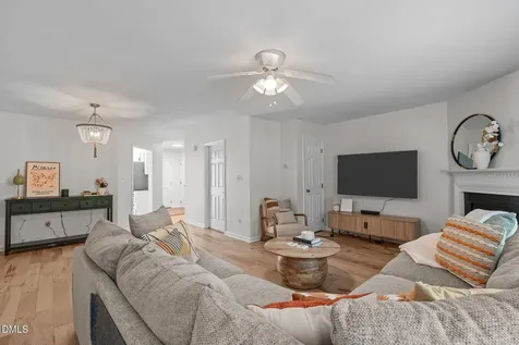 105 Greenmont Lane Cary NC 27511
