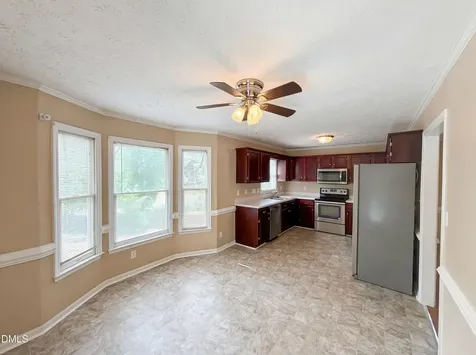 3516 Gables Drive Fayetteville NC 28311