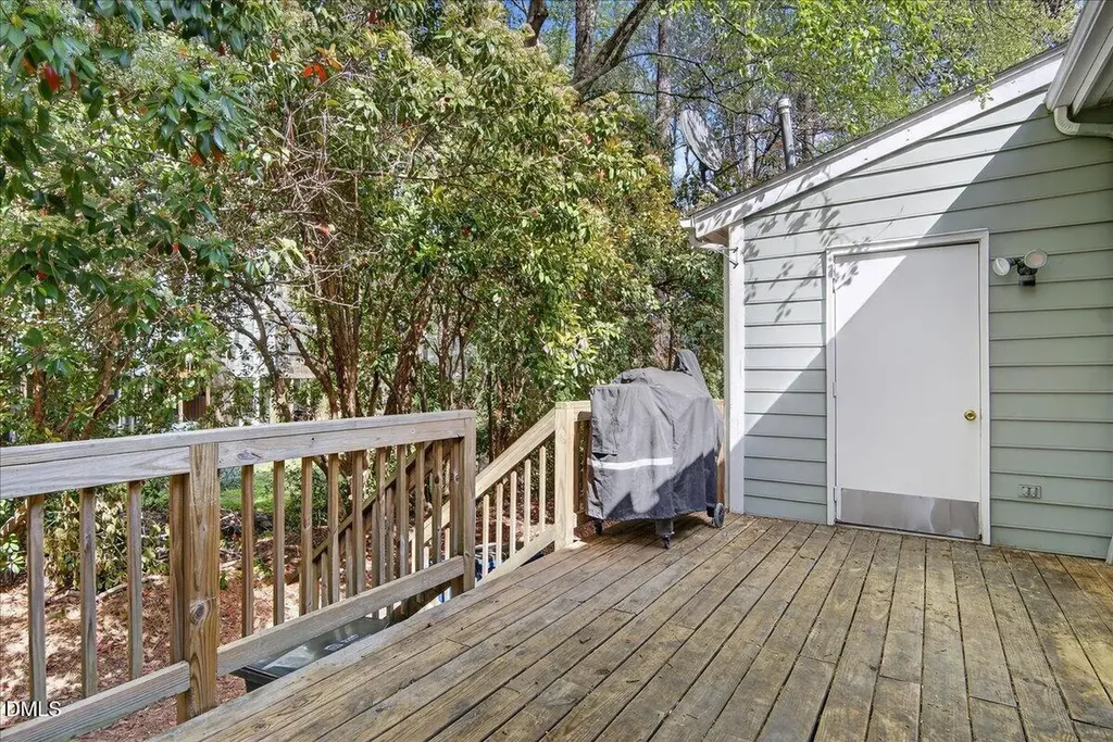 519 Oak Run Drive Raleigh NC 27606