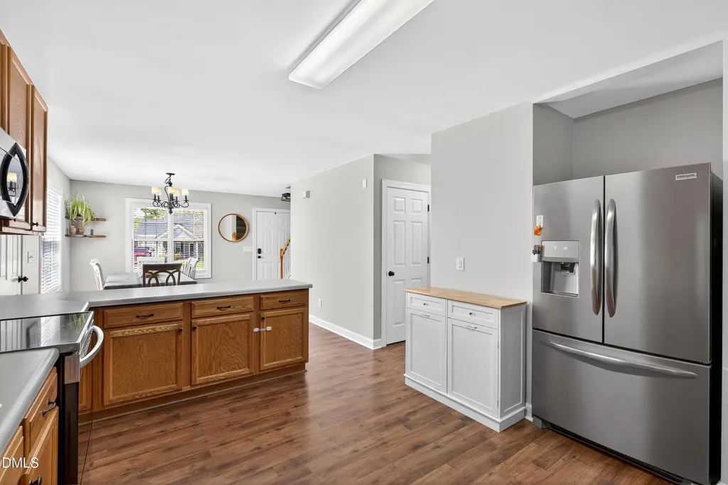 104 Braxton Village Way Holly Springs NC 27540