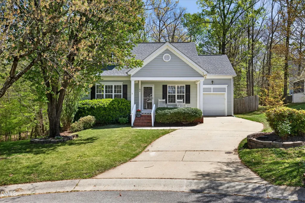 104 Braxton Village Way Holly Springs NC 27540
