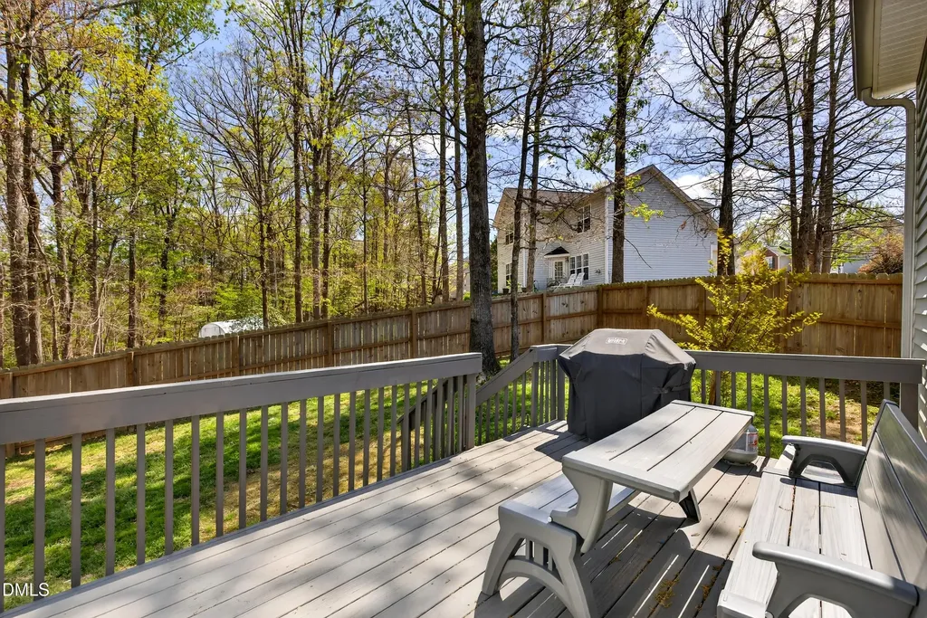 104 Braxton Village Way Holly Springs NC 27540